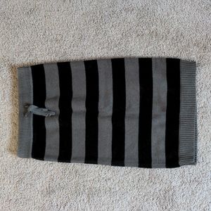 Joe fresh knit skirt.